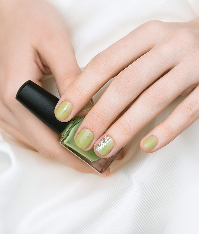 NAIL-XO-4